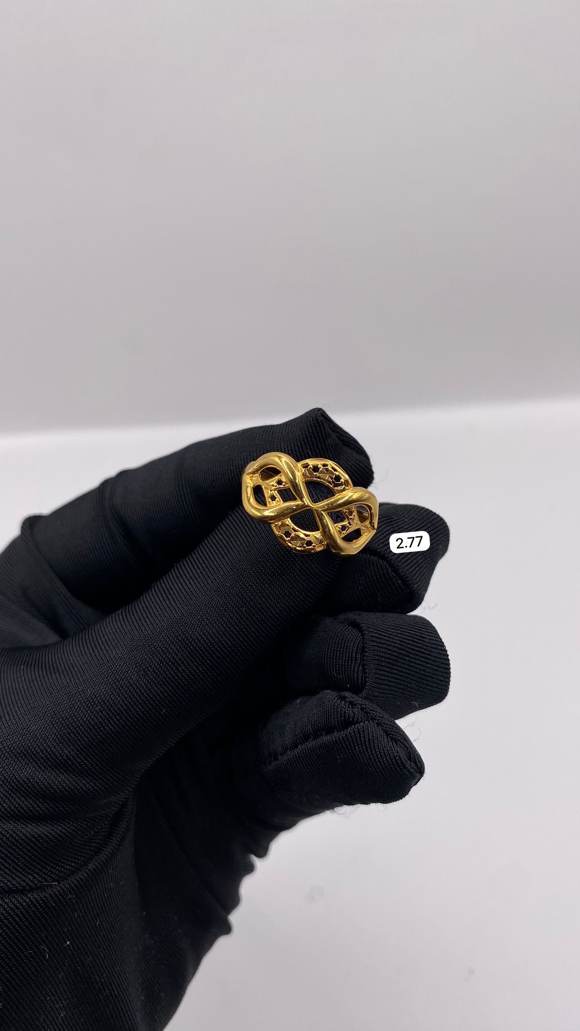 21K Infinity Knot Ring