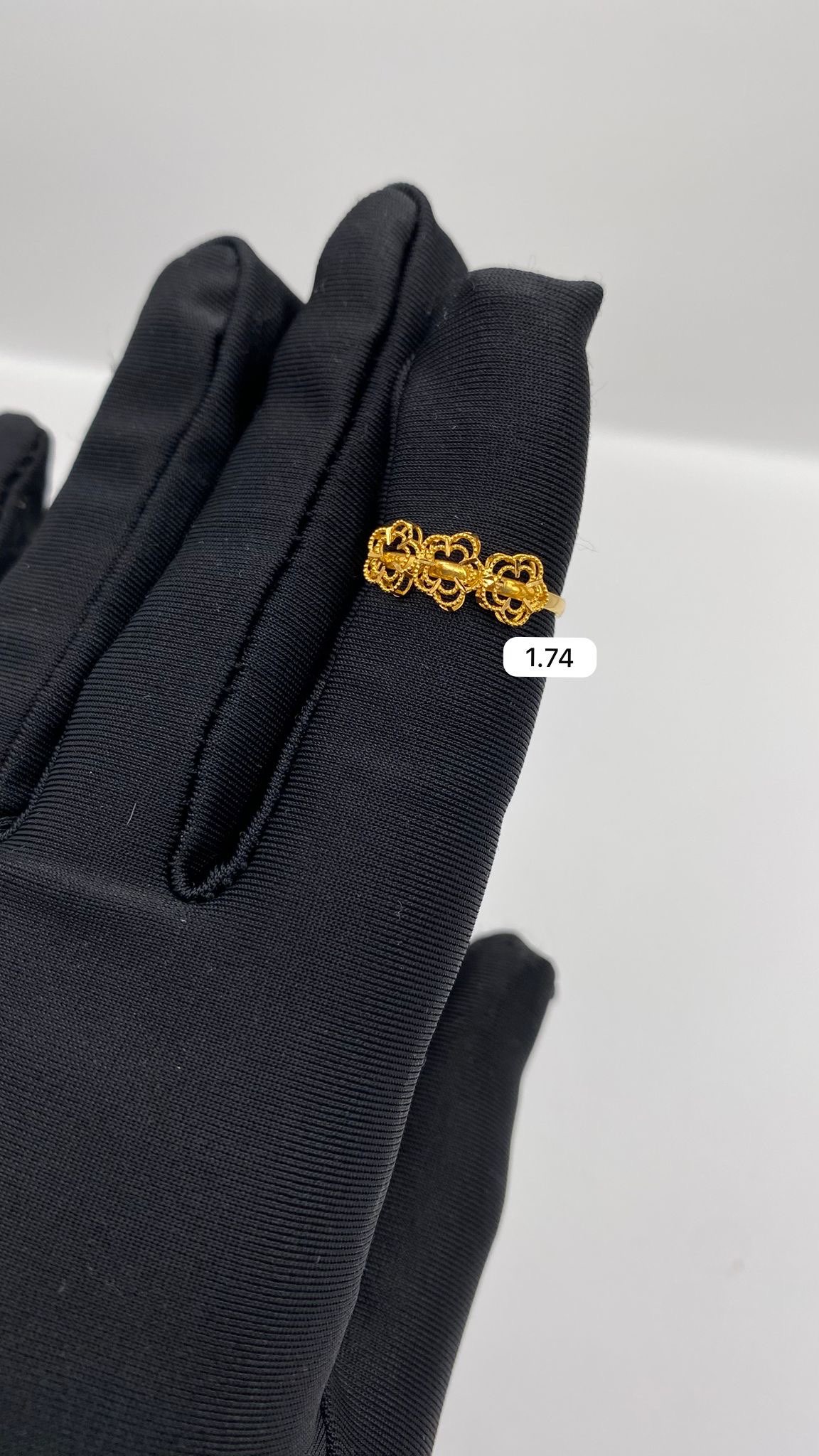 21K FIligree Floral Ring