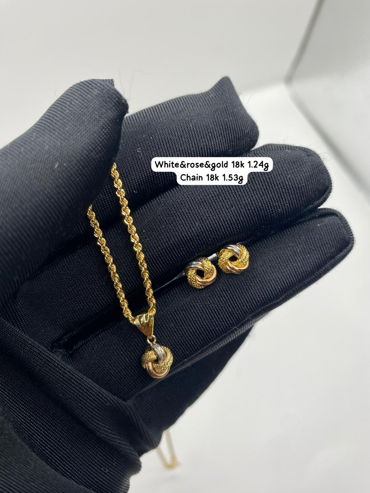 18K Pendant + Rope Chain