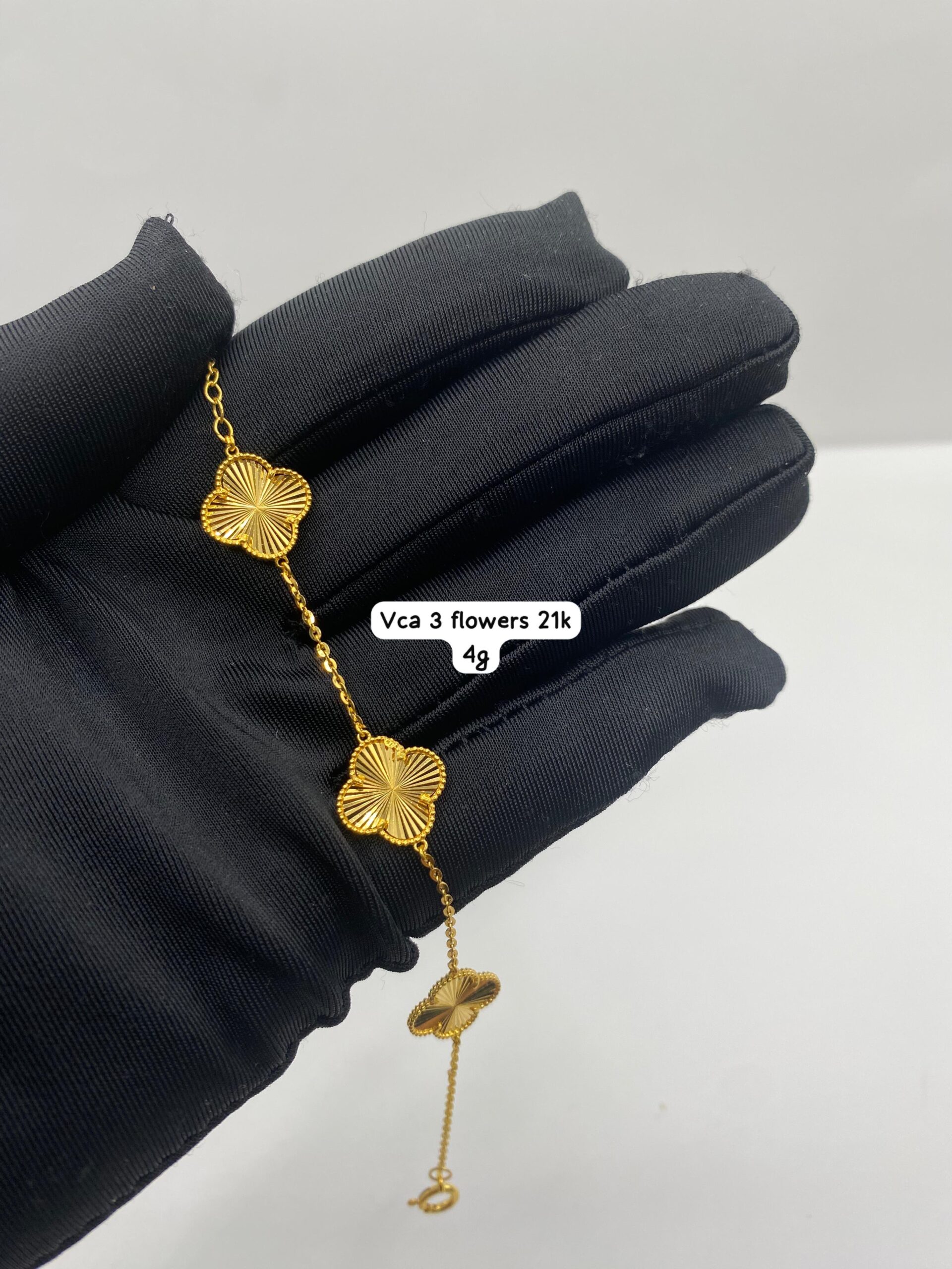 21K VCa Bracelet-3Flowers